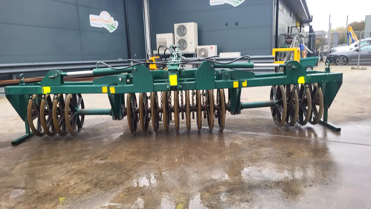 4 Meter Hydraulic Folding Front Press - Image 2