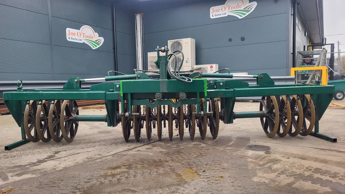 4 Meter Hydraulic Folding Front Press - Image 4