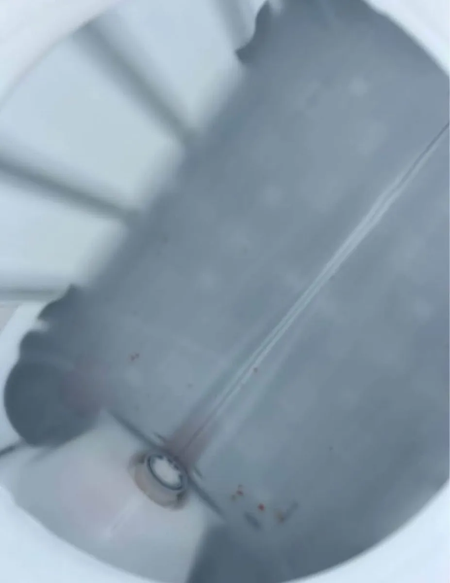 600 litre Ibc cubes / tanks Food grade - Image 2