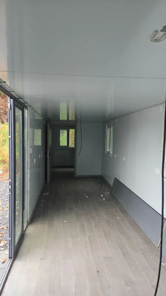 Extra Large Office Unit with a Toilet (Collection) - Image 3