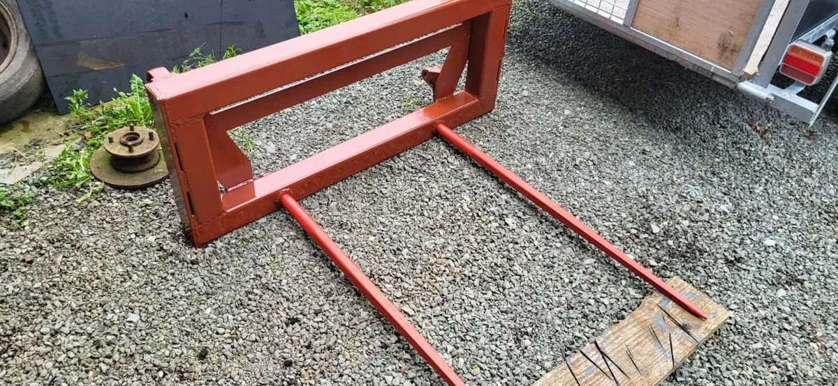 Bale Spike  for front end loader - Image 2