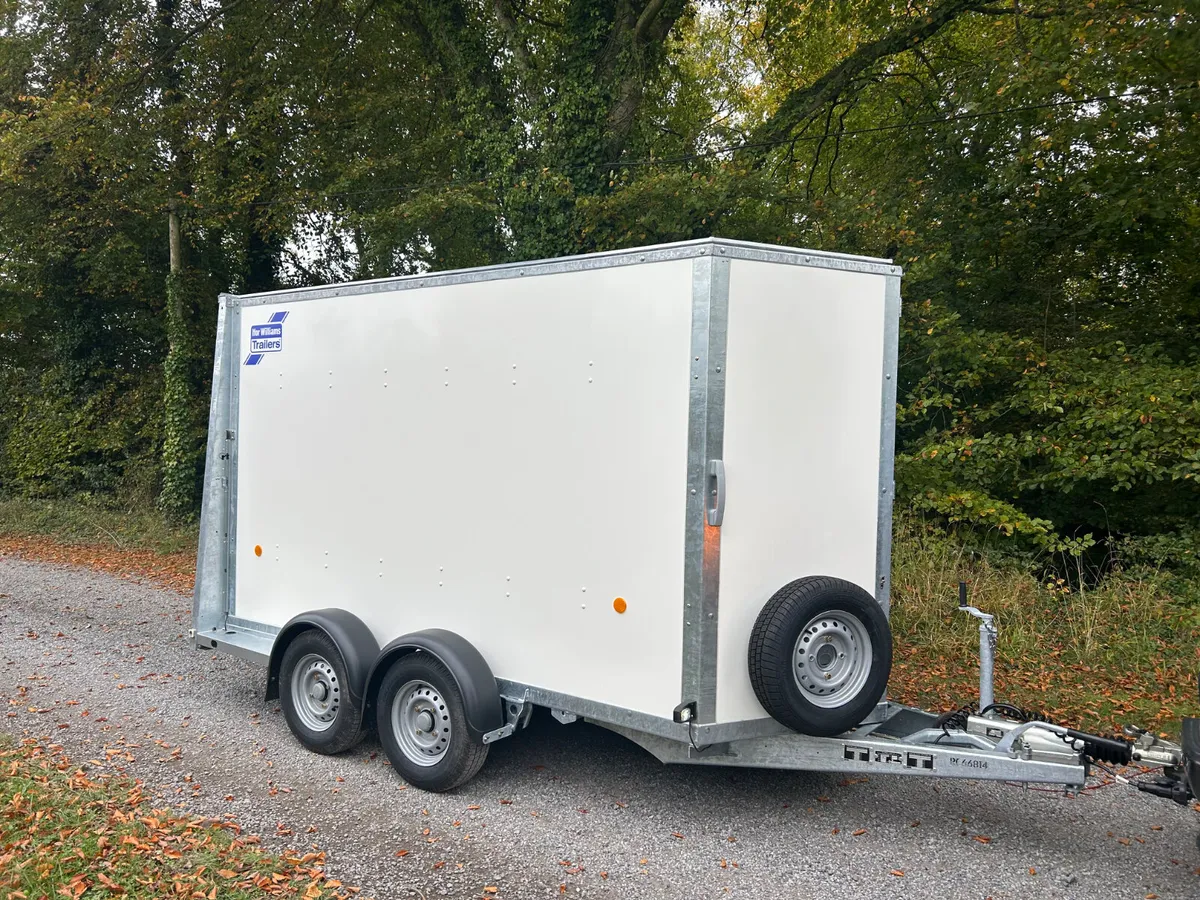 New Ifor Williams 10x5 BV105 Boxvan - Image 1