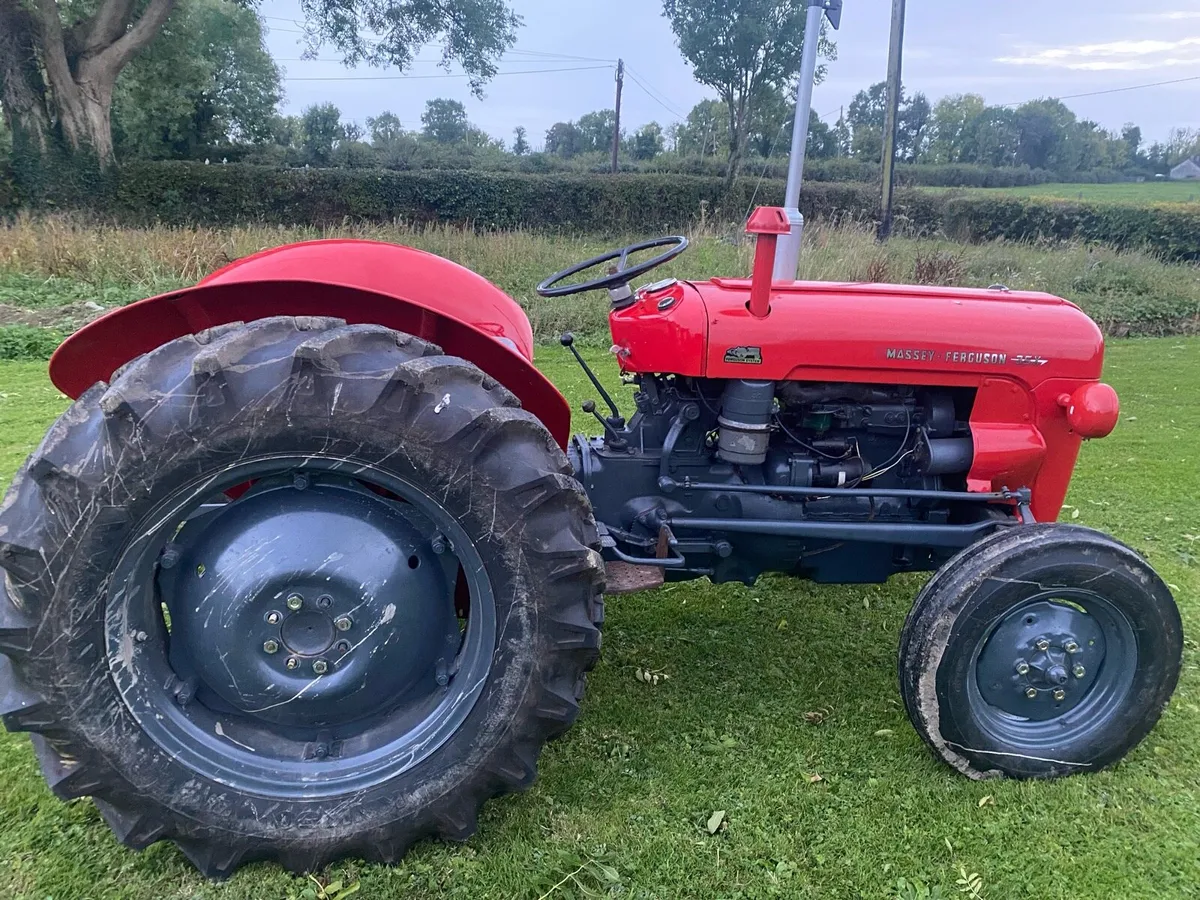 Massey Ferguson 35X - Image 1