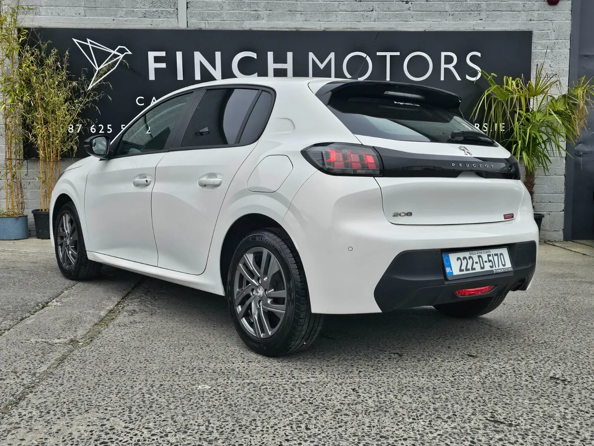 PEUGEOT 208 // 1.2 PETROL COMMERCIAL // PLUS VAT - Image 4