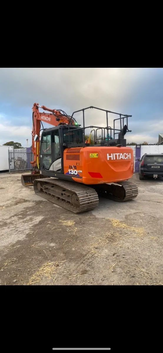 2020 Hitachi 130-6 (original) - Image 2