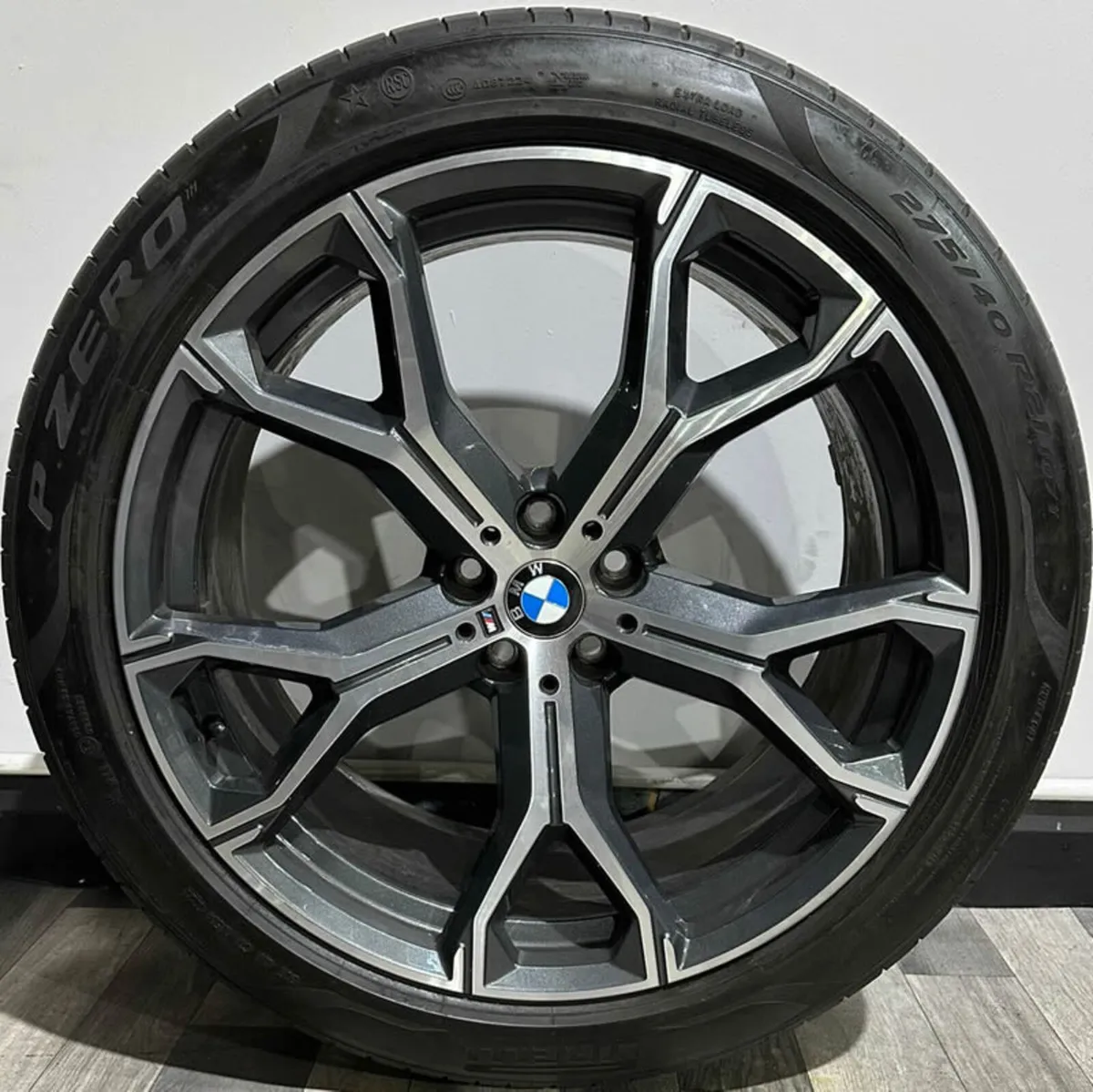 21" GENUINE X5 X6 G05 G06 741M ALLOYS & TYRES 5x11 - Image 2