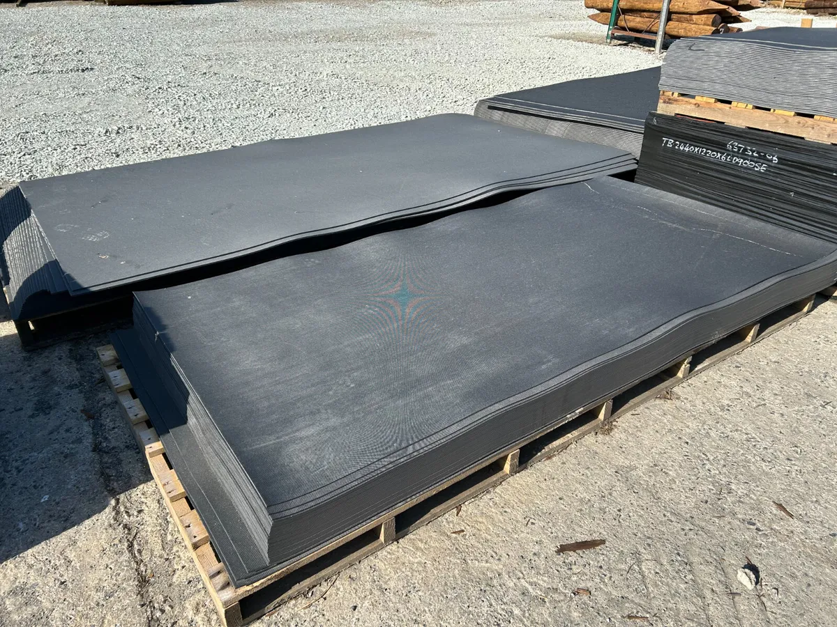 STOCK BOARD AT FRS FENCING TINAHELY - Image 1