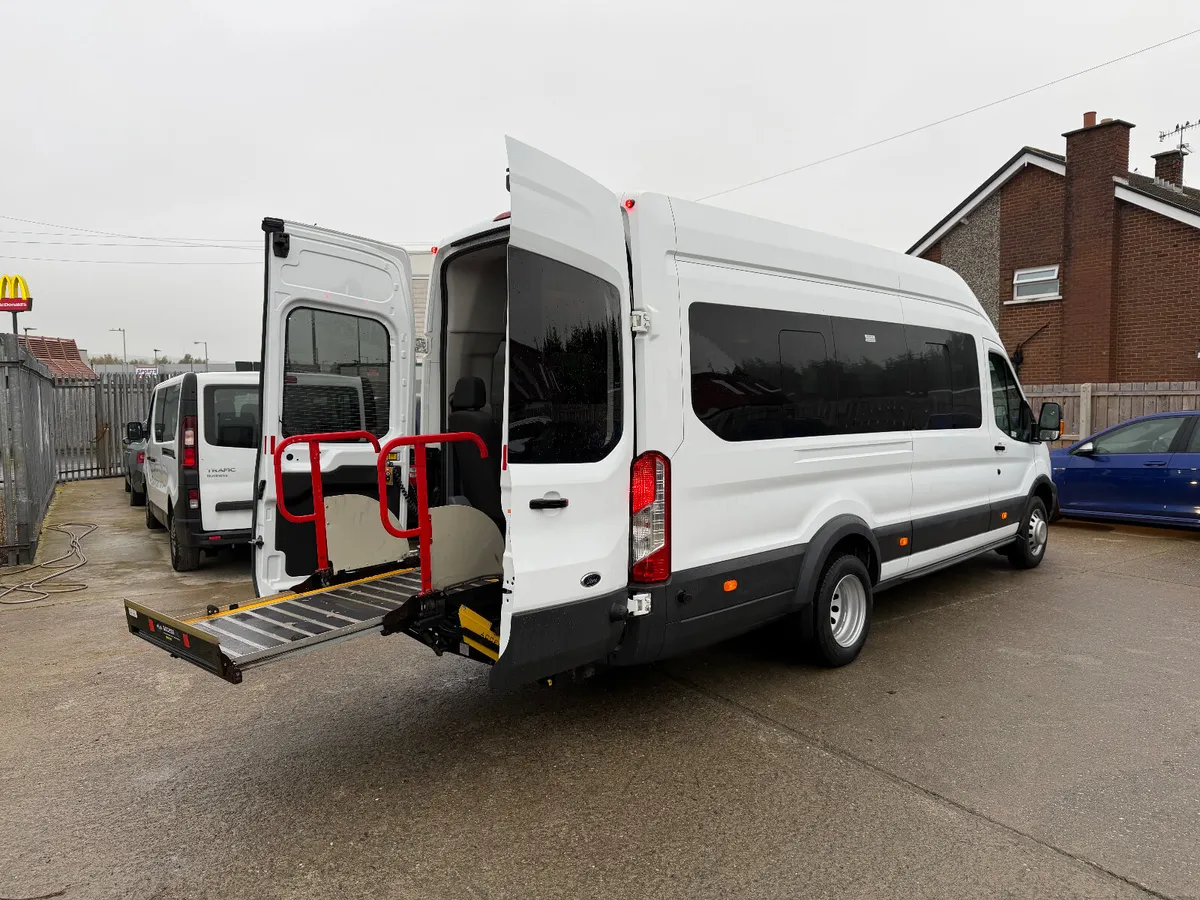 2017 FORD TRANSIT WHEEL CHAIR ACCESIBLE BUS - Image 1