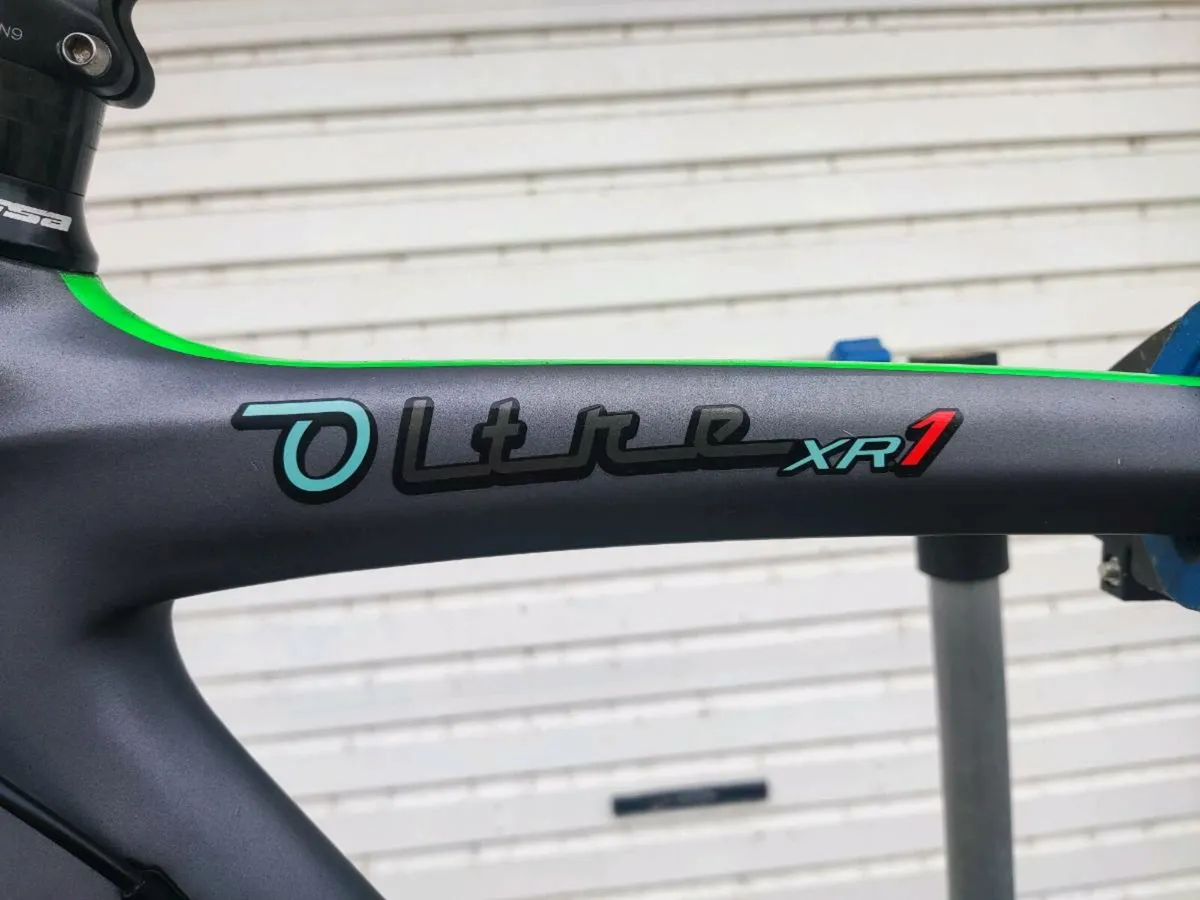 Gents road bike + mavic wheels - Image 2