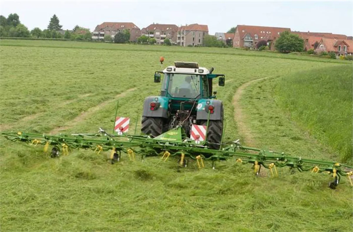 Krone Grass Equipment  Sale Now On Save ££££ - Image 4