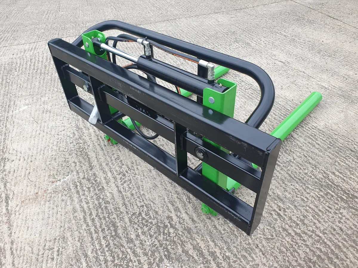 LWC Bale Lifters (Tines In Rollers) - Image 4