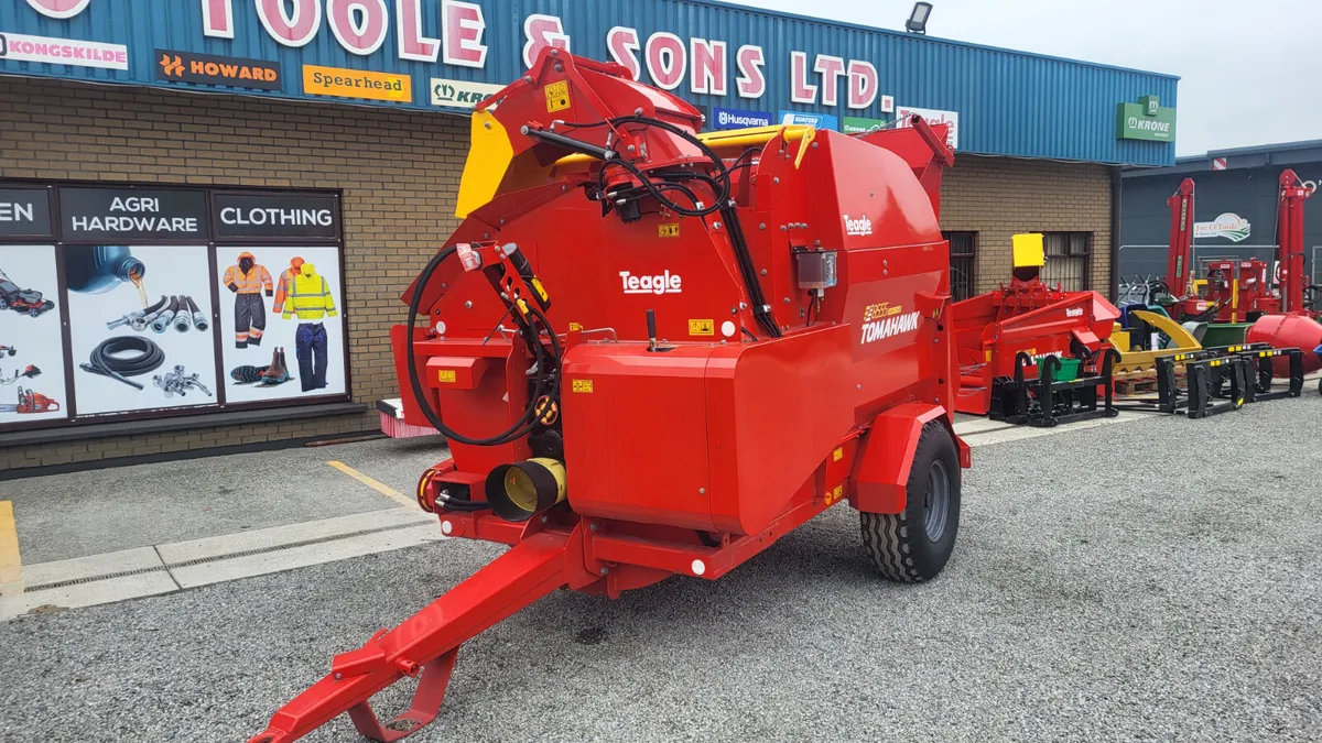 Teagle 8500  Straw Blower & Silage Feeder - Image 3