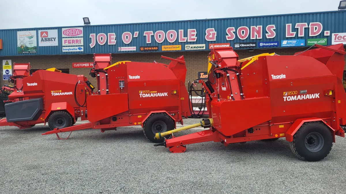 Teagle 8500  Straw Blower & Silage Feeder - Image 1