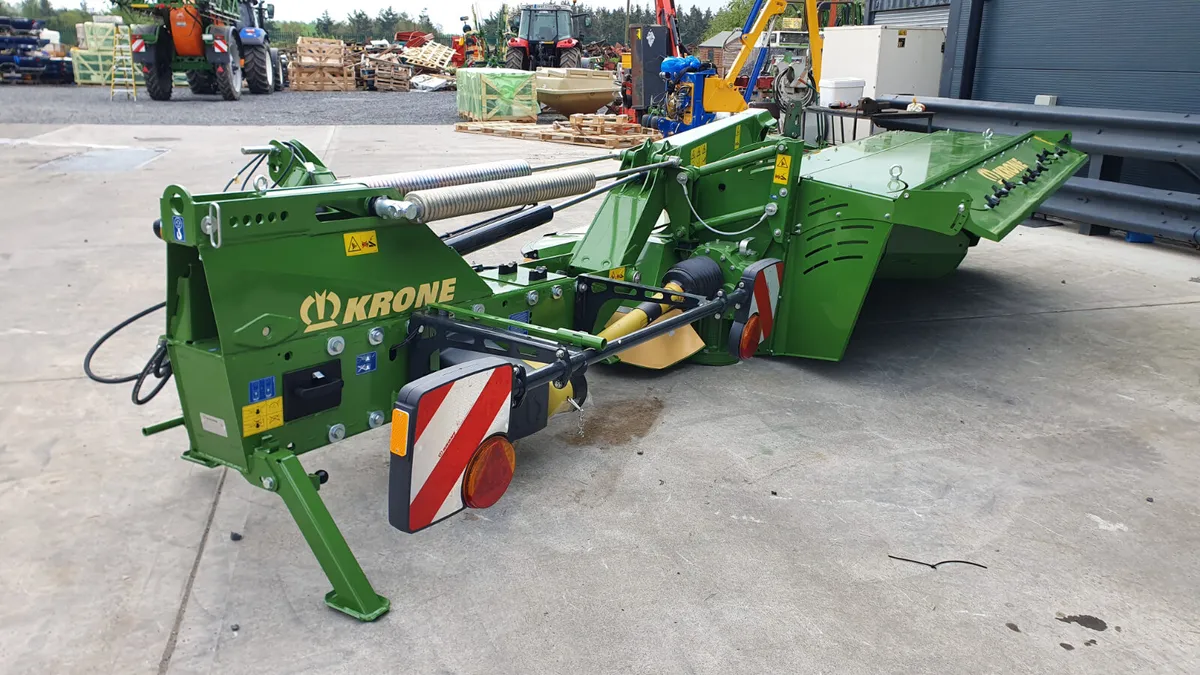 New Krone ECR280CV 9 foot Conditioner Mower - Image 2