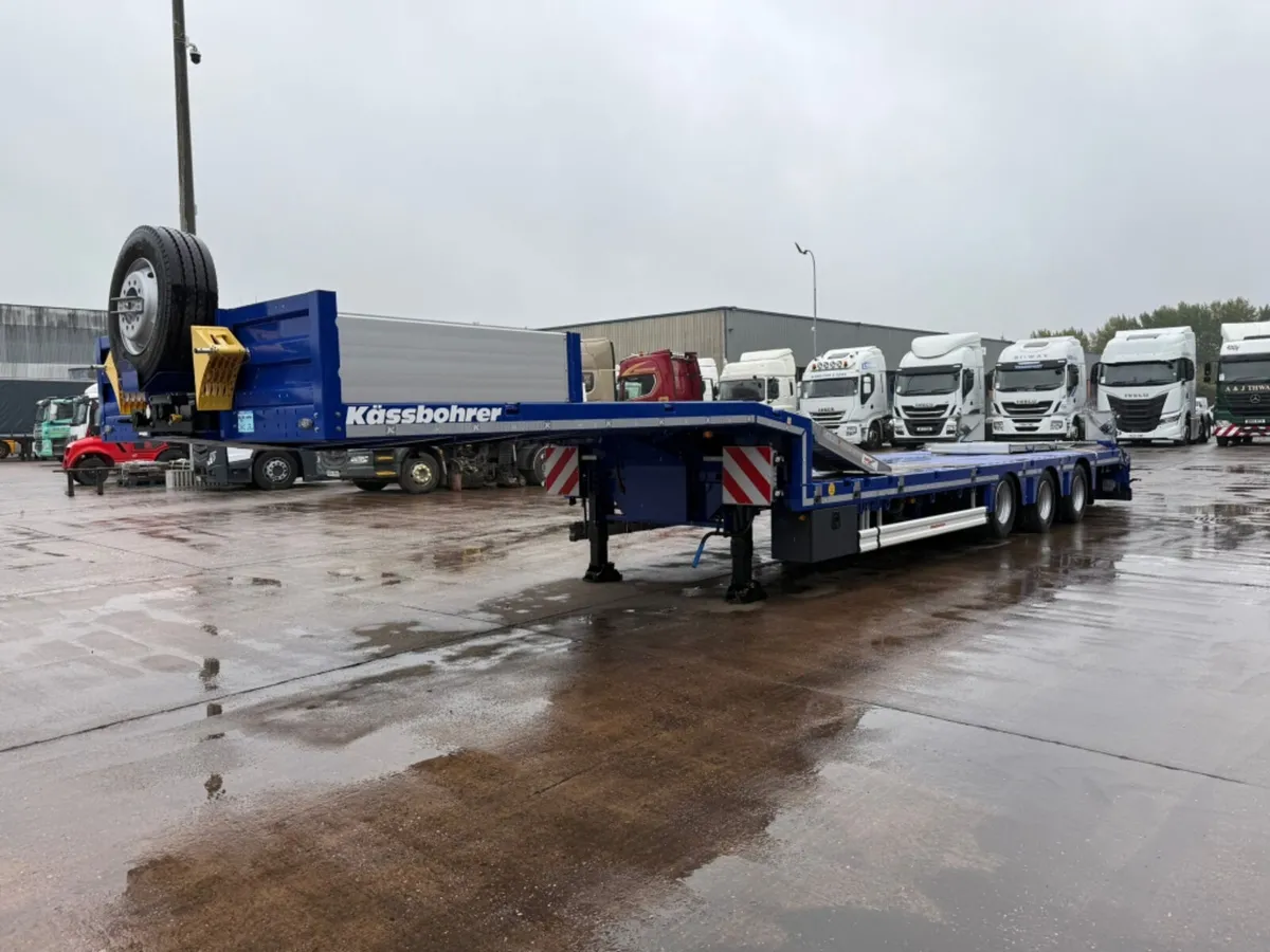 2025 KASSBOHRER 3 AXLE  EXTENDABLE LOW LOADER - Image 4