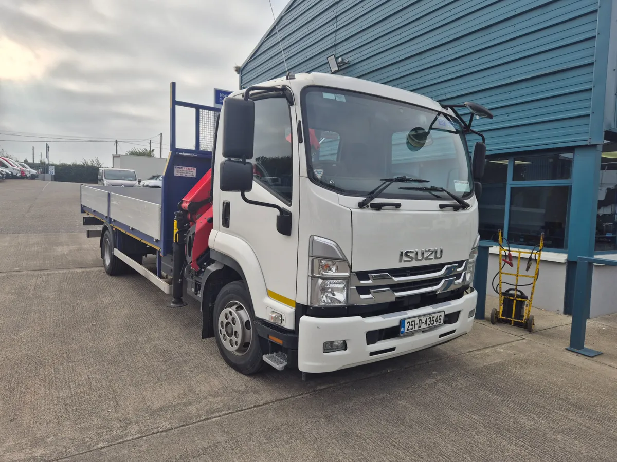 2025 ISUZU FFR 11TON DROPSIDE AND CRANE - Image 2