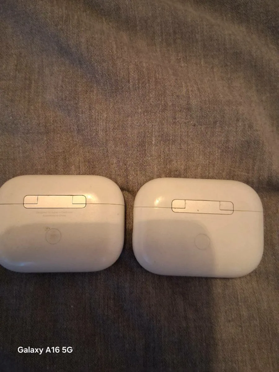 Airpods - Image 2