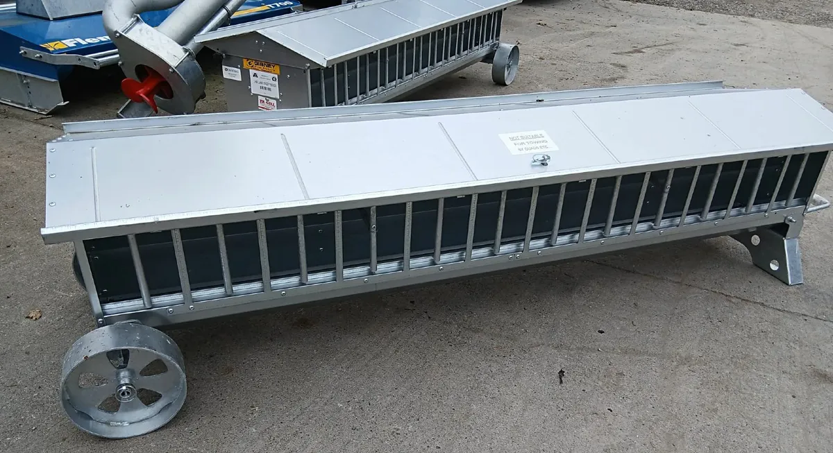 NEW GIBNEY SHEEP / LAMB CREEP FEEDERS - Image 1