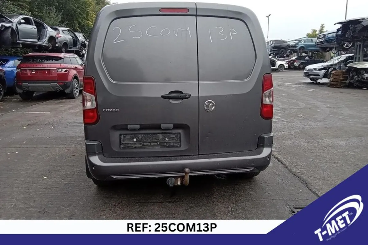2020 VAUXHALL COMBO BREAKING FOR PARTS - Image 2