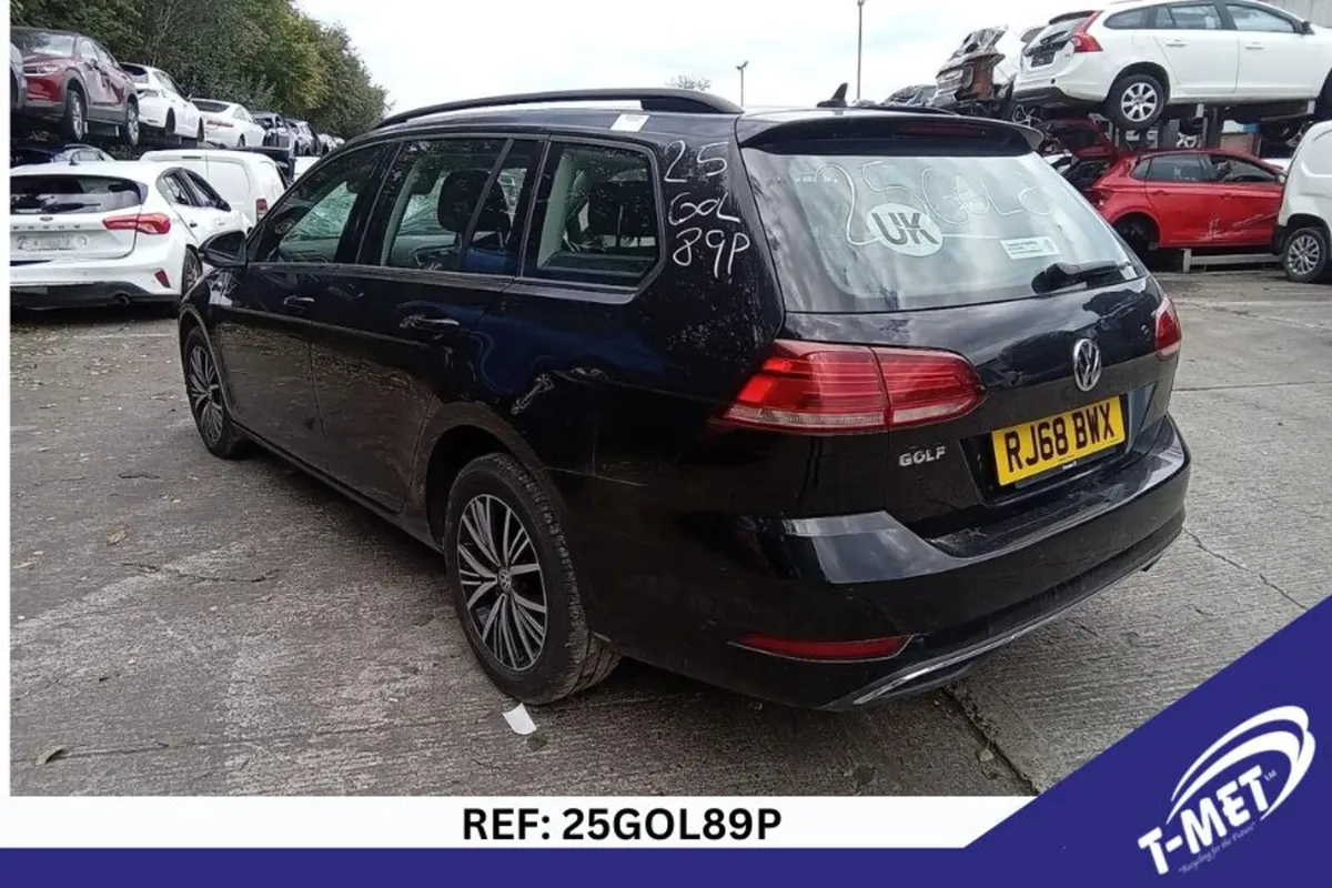 2019 VOLKSWAGEN GOLF BREAKING FOR PARTS - Image 4