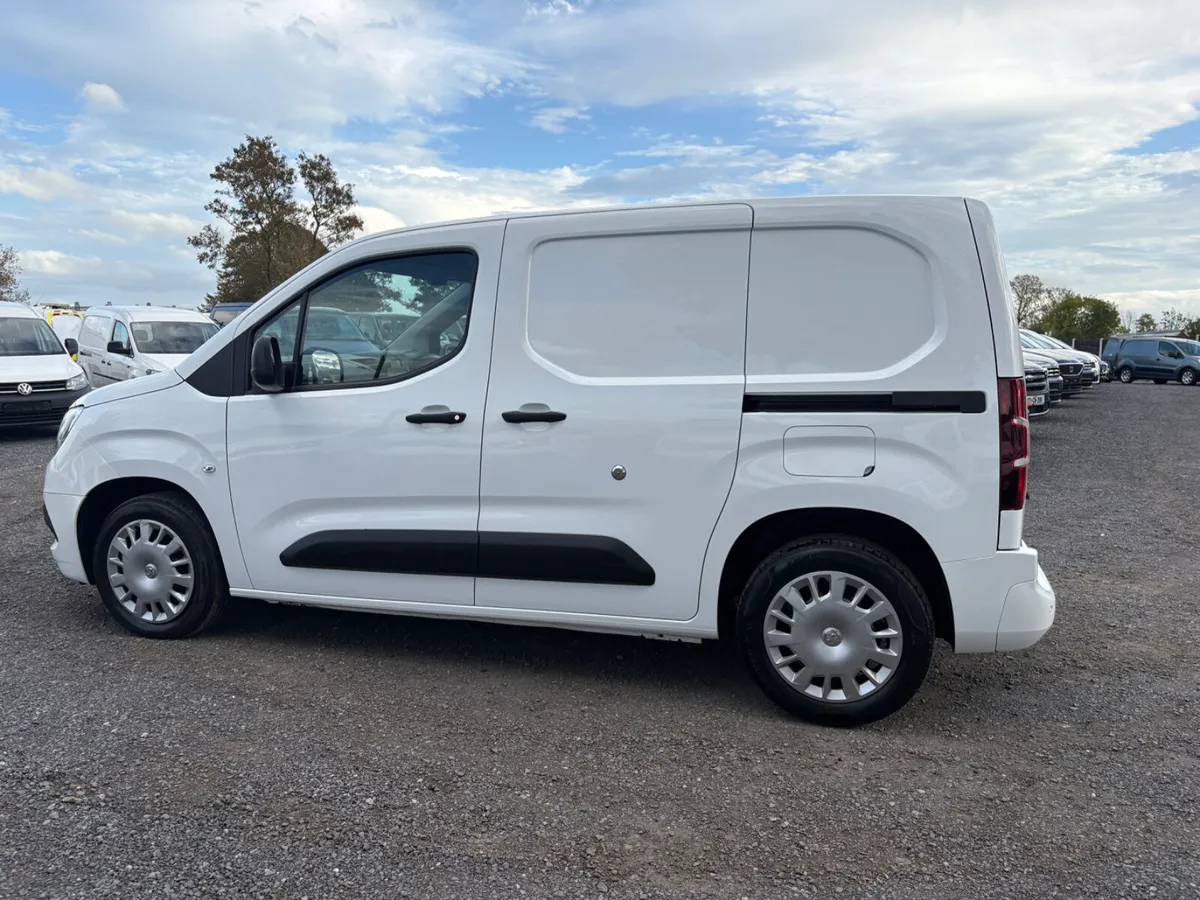 Opel Combo Sportive - Image 2