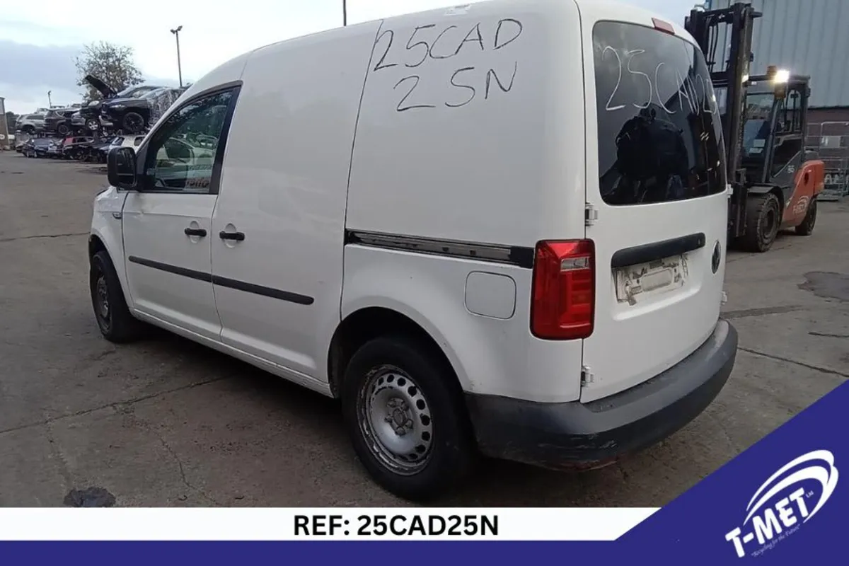 2016 VOLKSWAGEN CADDY BREAKING FOR PARTS - Image 4