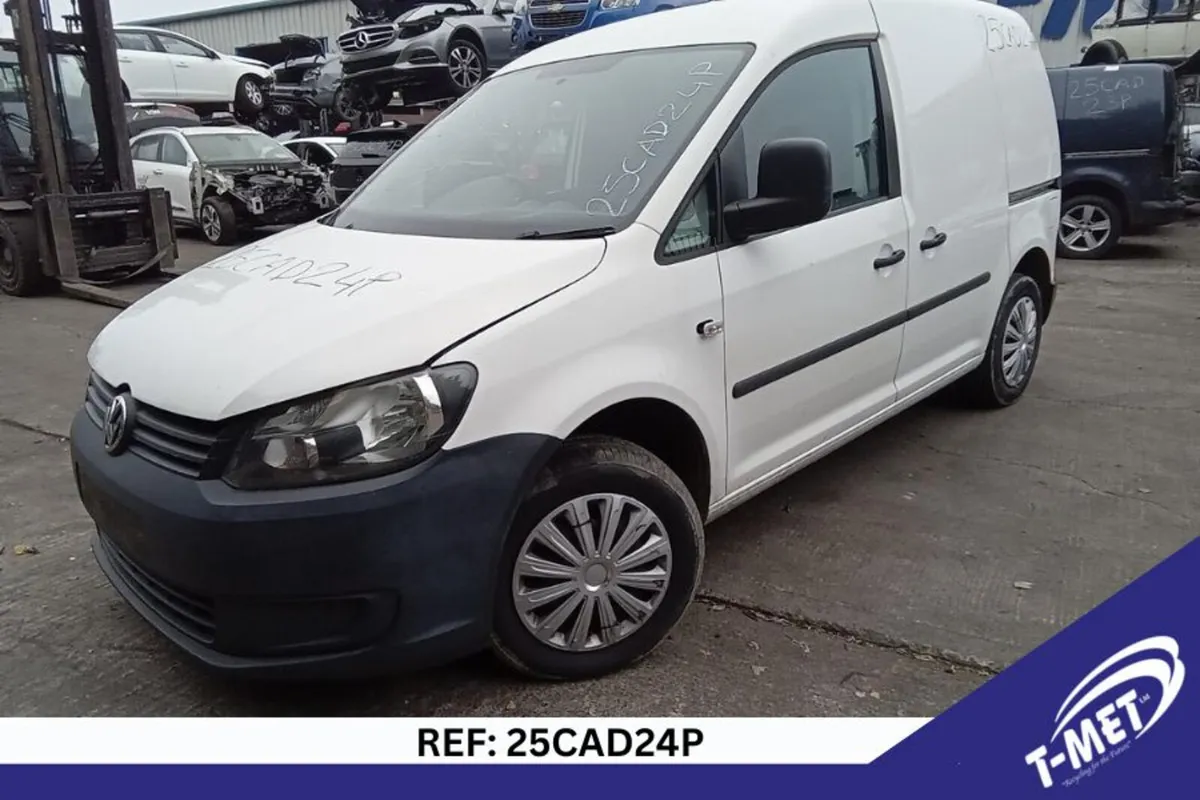 2013 VOLKSWAGEN CADDY BREAKING FOR PARTS - Image 2