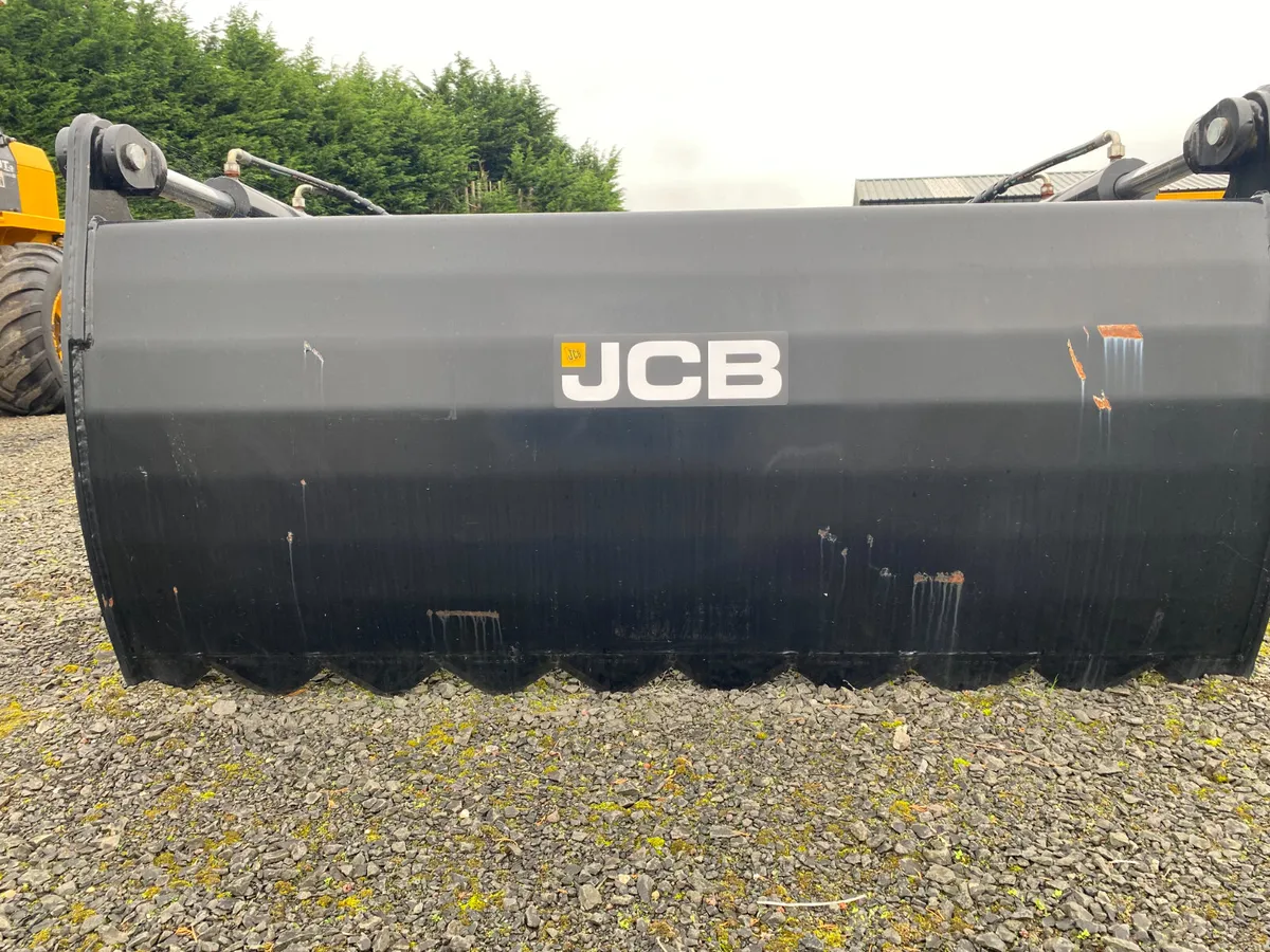 JCB Sheer Grab P&C - Image 1