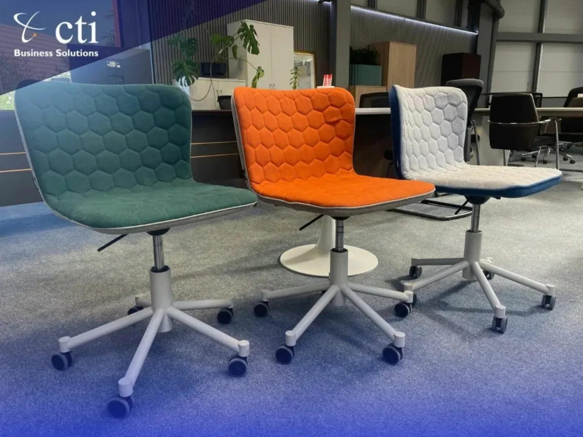 White Meeting Table & 8 SANCAL Chairs - Grade A - Image 3