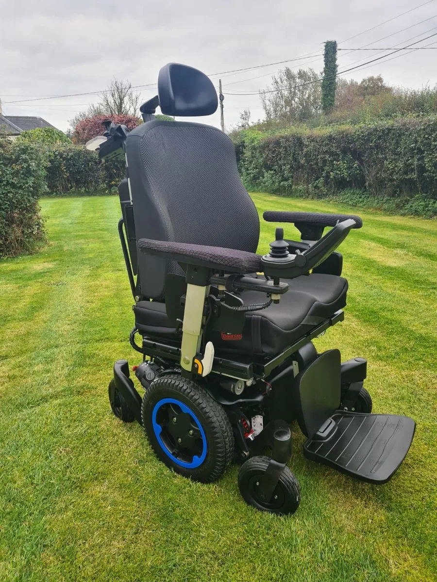 Quickie Q500M Powerchair / Wheelchair - Image 1