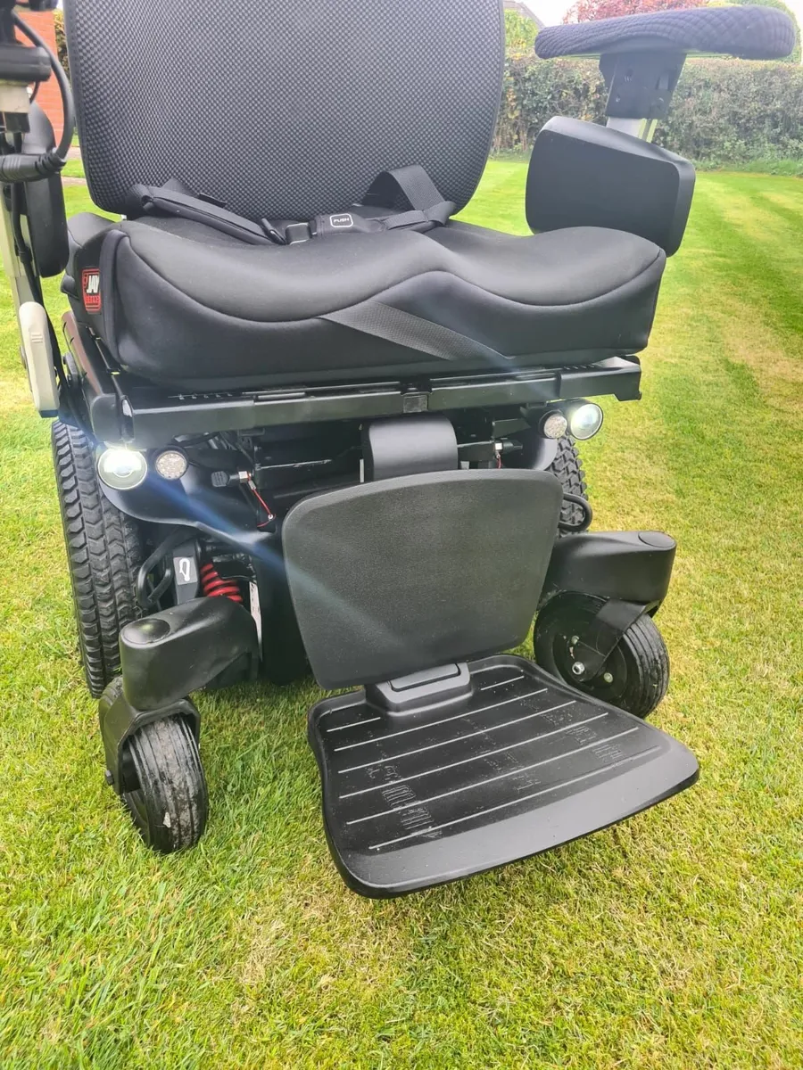 Quickie Q500M Powerchair / Wheelchair - Image 4