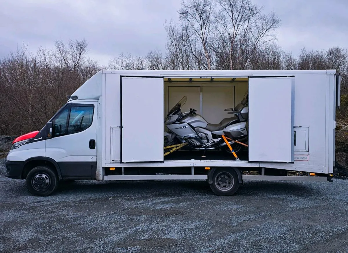 Enclosed transportation of 🏍🛵🏍🛵🇮🇪↔️🇬🇧 - Image 1