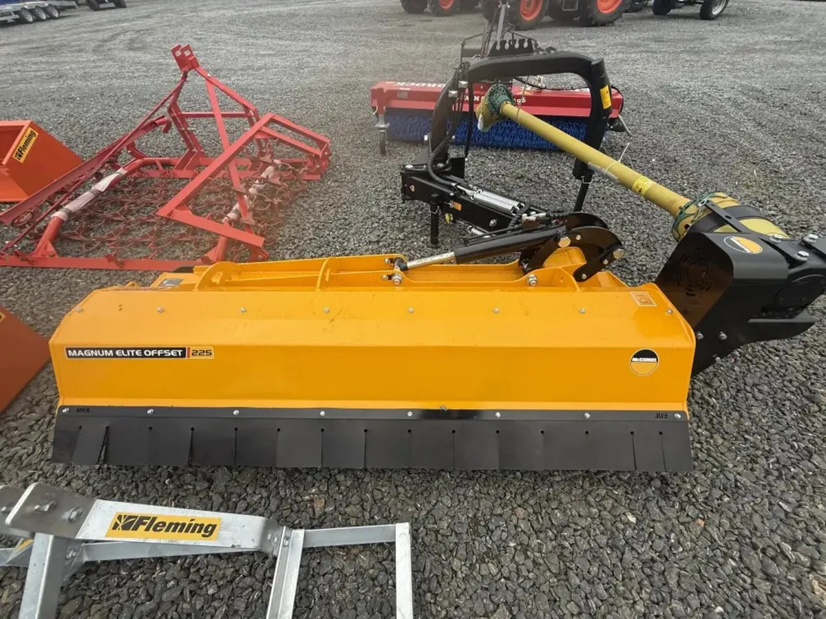 McConnel Magnum Elite Offset 225 - Image 4