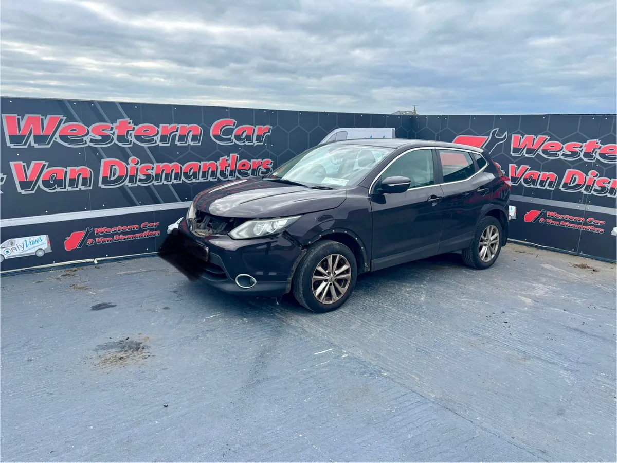 142 Nissan qashqui 1.5 dci for dismantling