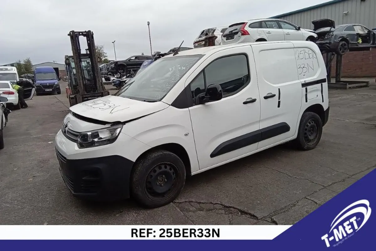 2021 CITROEN BERLINGO BREAKING FOR PARTS - Image 1