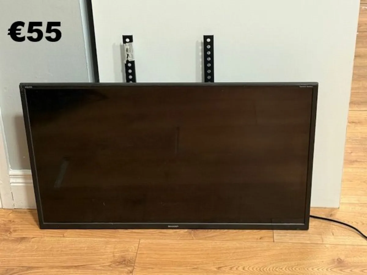 Selection of TVs - Image 3