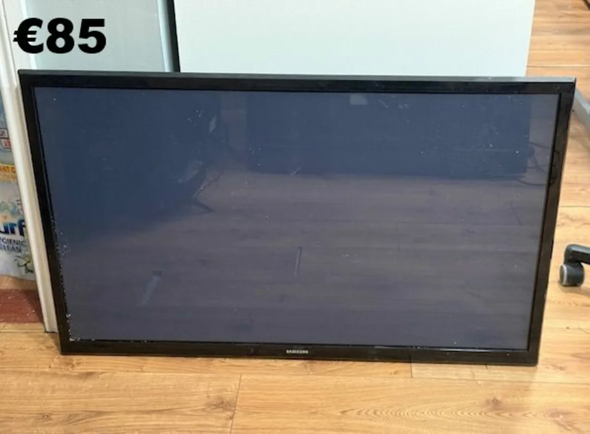 Selection of TVs - Image 3