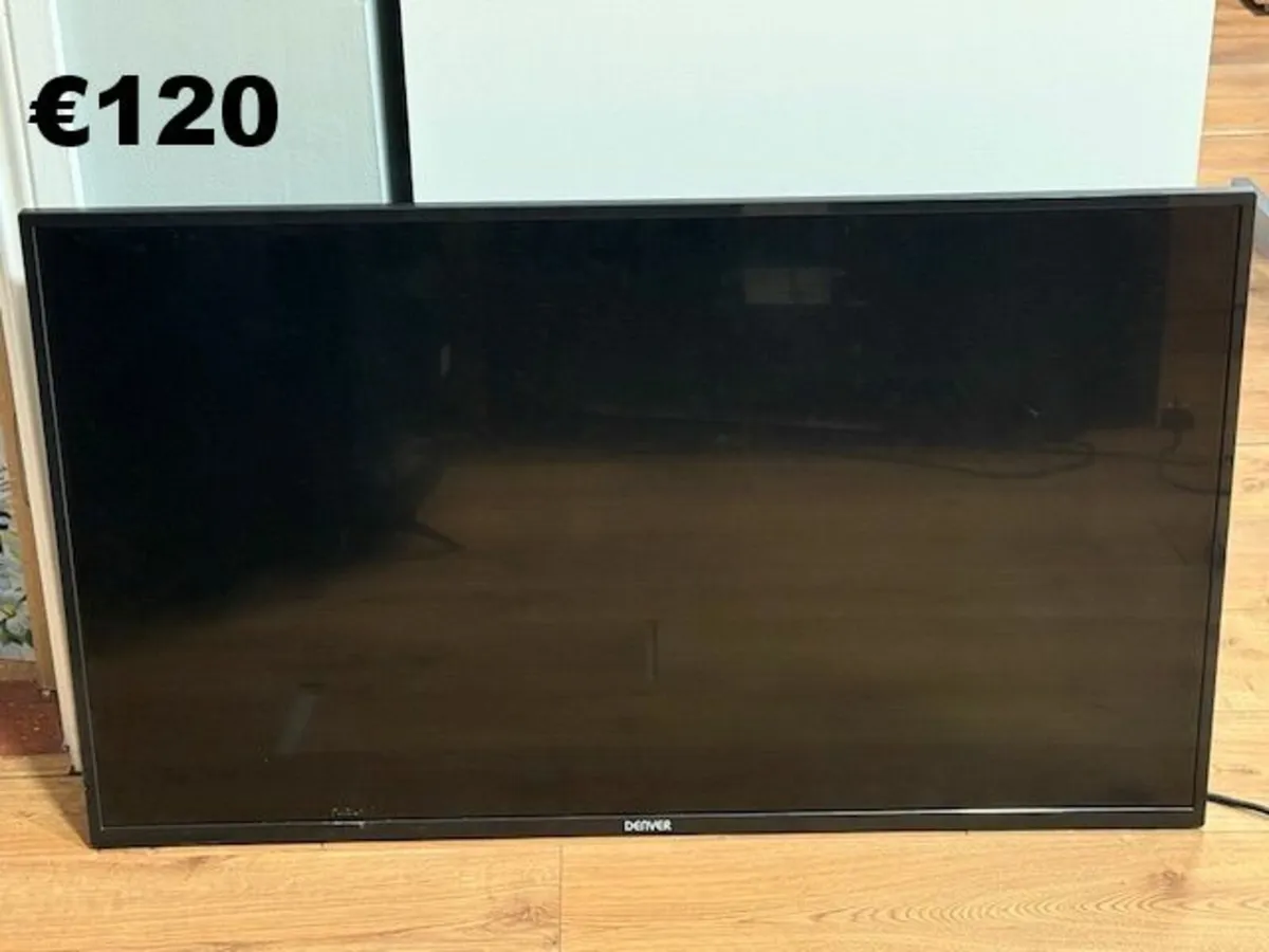 Selection of TVs - Image 4