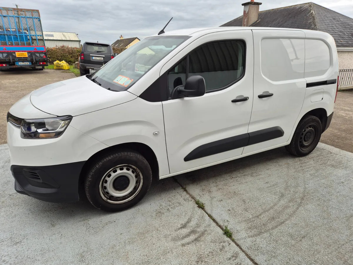 Toyota Proace City 2022 - Image 1