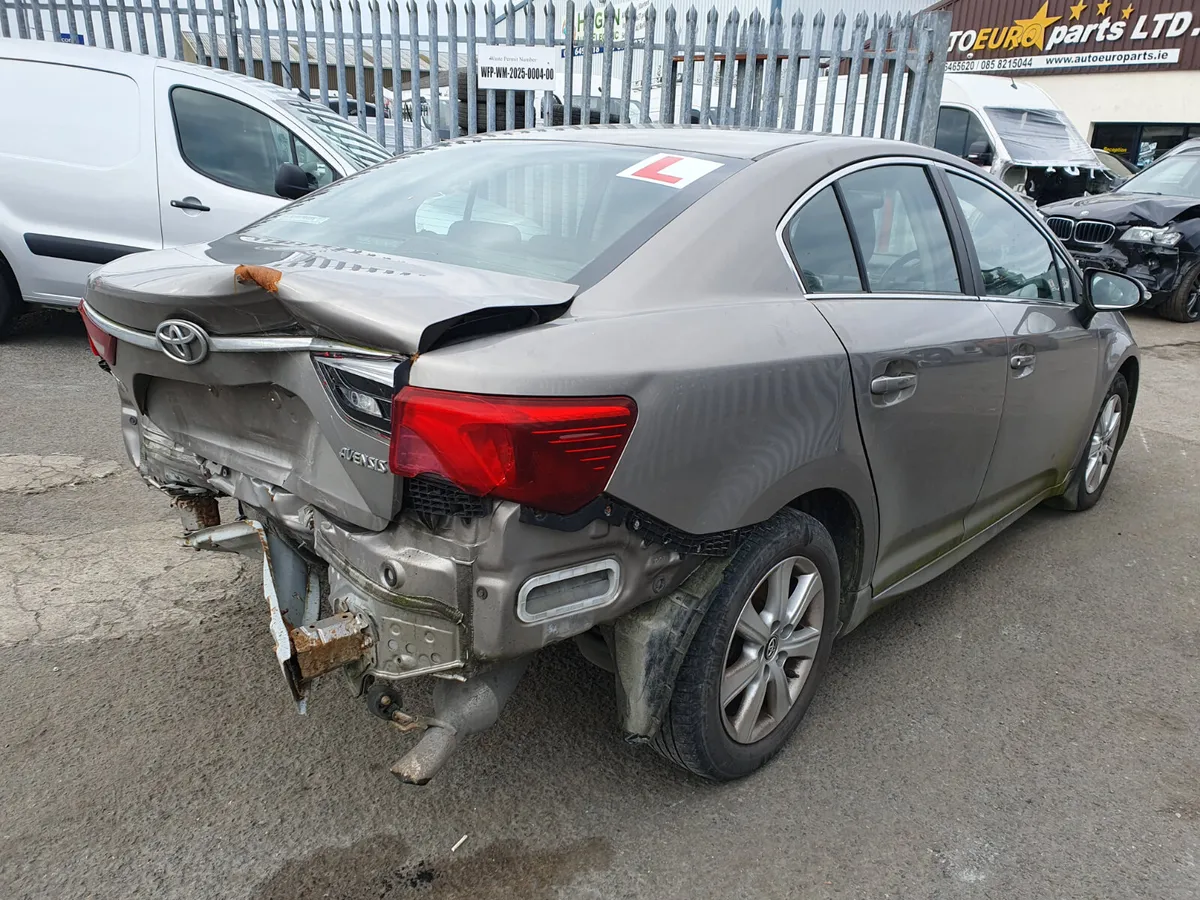 16 TOYOTA AVENSIS  1.6 D (N47) FOR BREAKING - Image 4