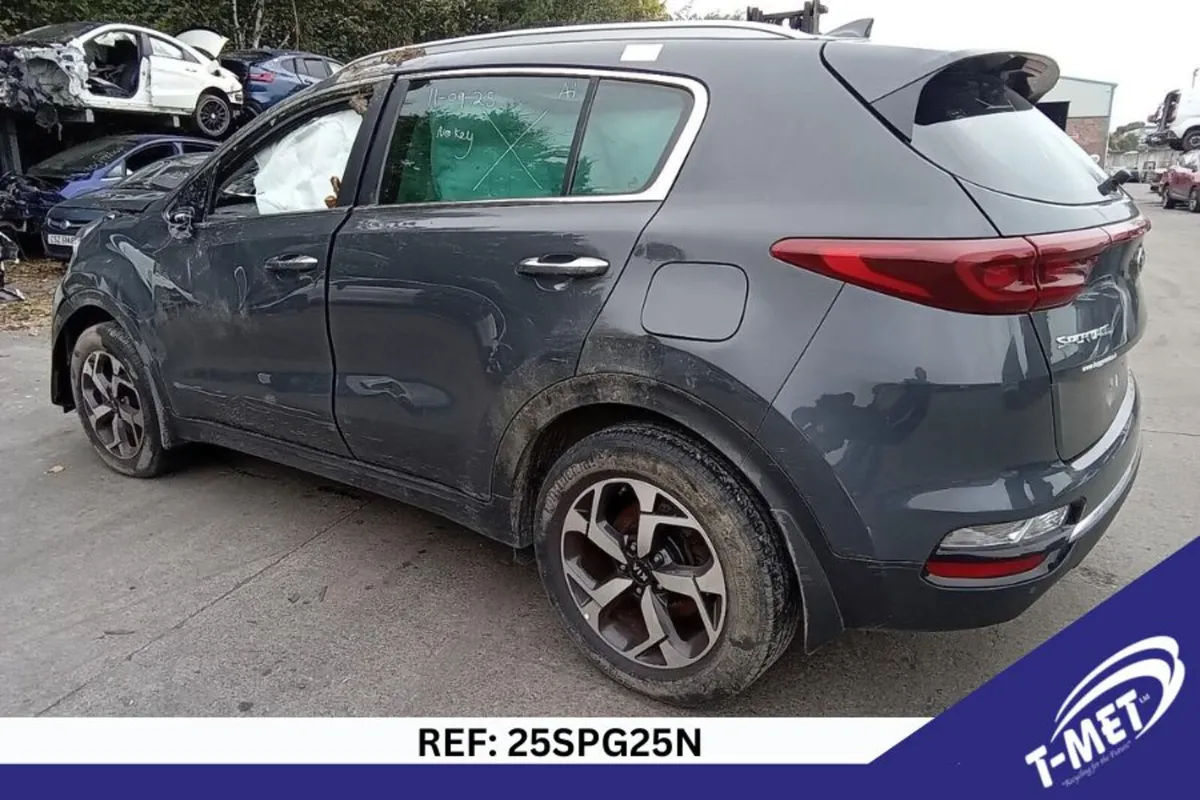 2019 KIA SPORTAGE BREAKING FOR PARTS - Image 1