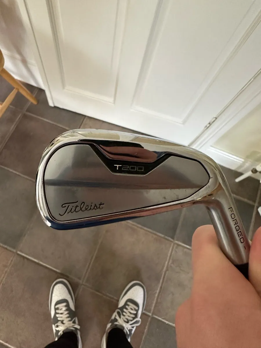 Titleist 3 iron - Image 1