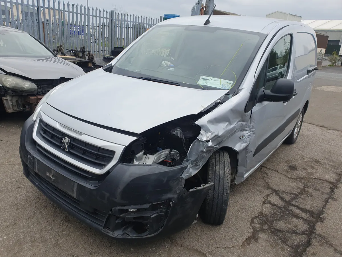 15 PEUGEOT PARTNER  1.6 HDI FOR BREAKING - Image 2