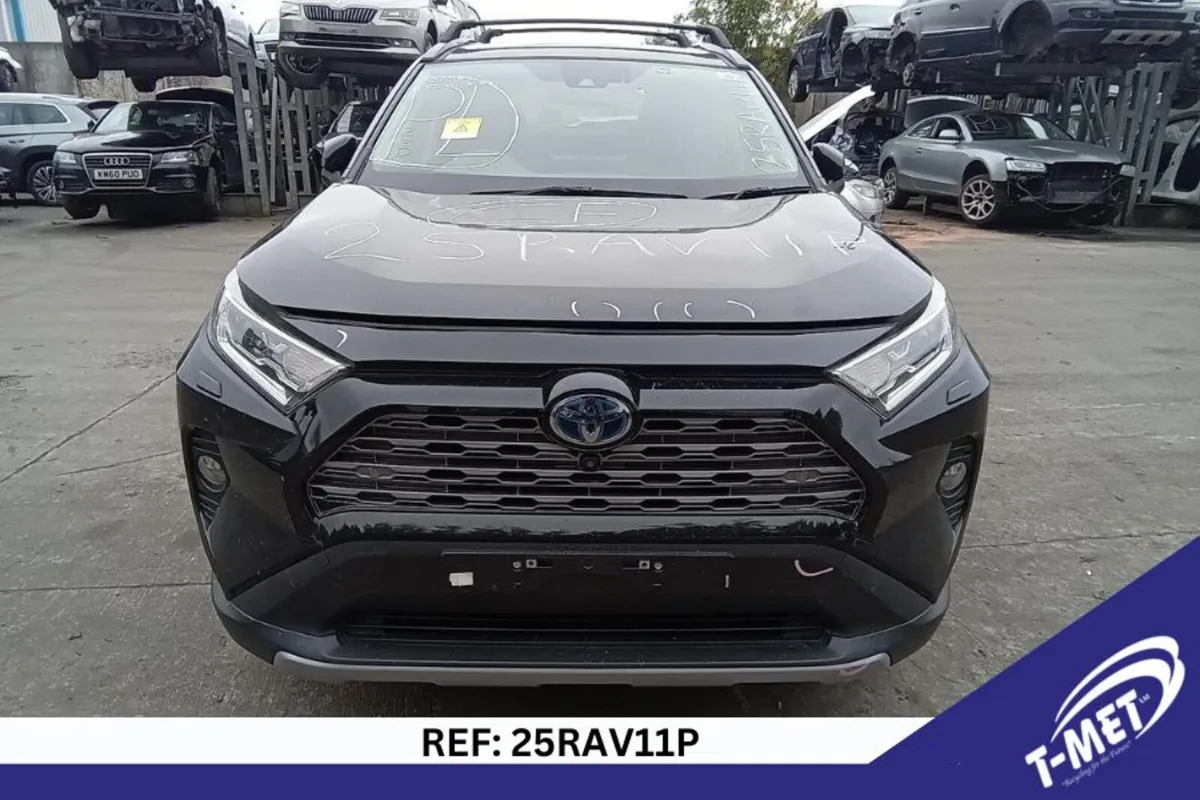 2020 TOYOTA  RAV4 BREAKING FOR PARTS - Image 1