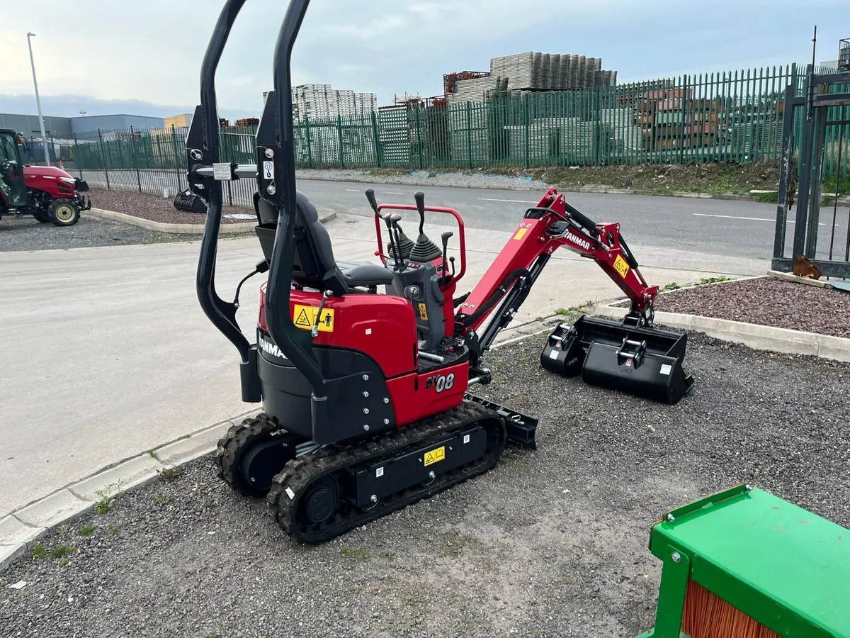 Yanmar SV08 digger - Image 3