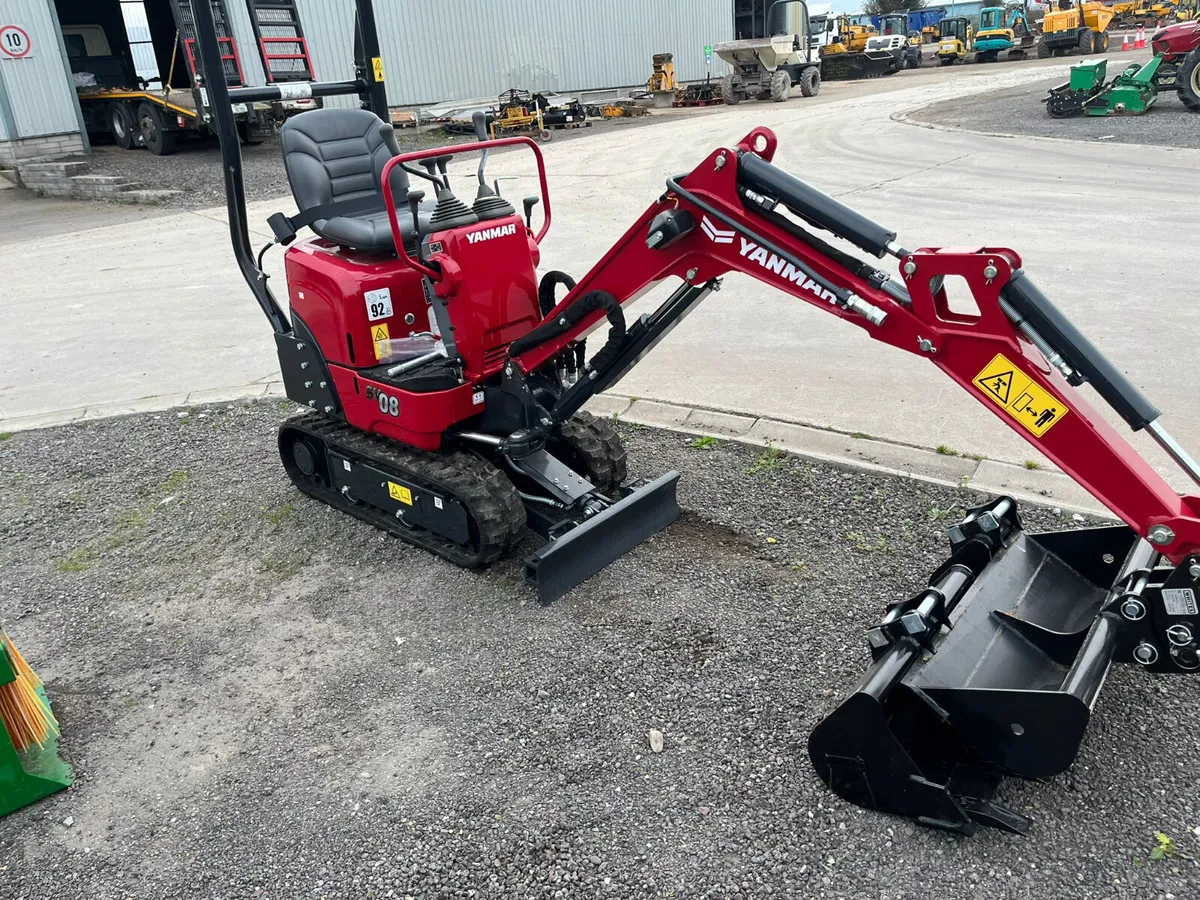 Yanmar SV08 digger - Image 1