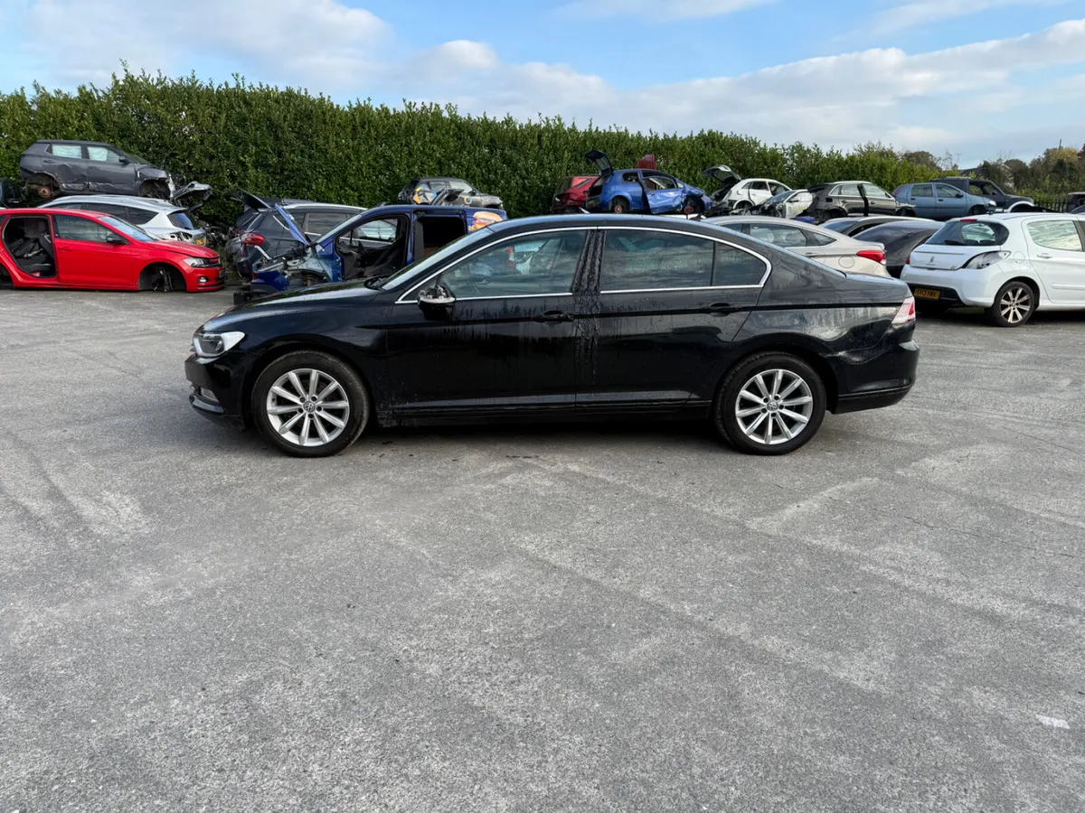 2017 VW Passat 1.6 TDI SE - Image 4