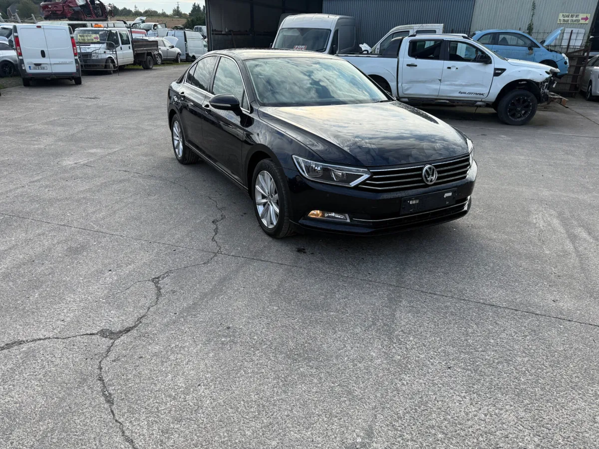 2017 VW Passat 1.6 TDI SE - Image 1