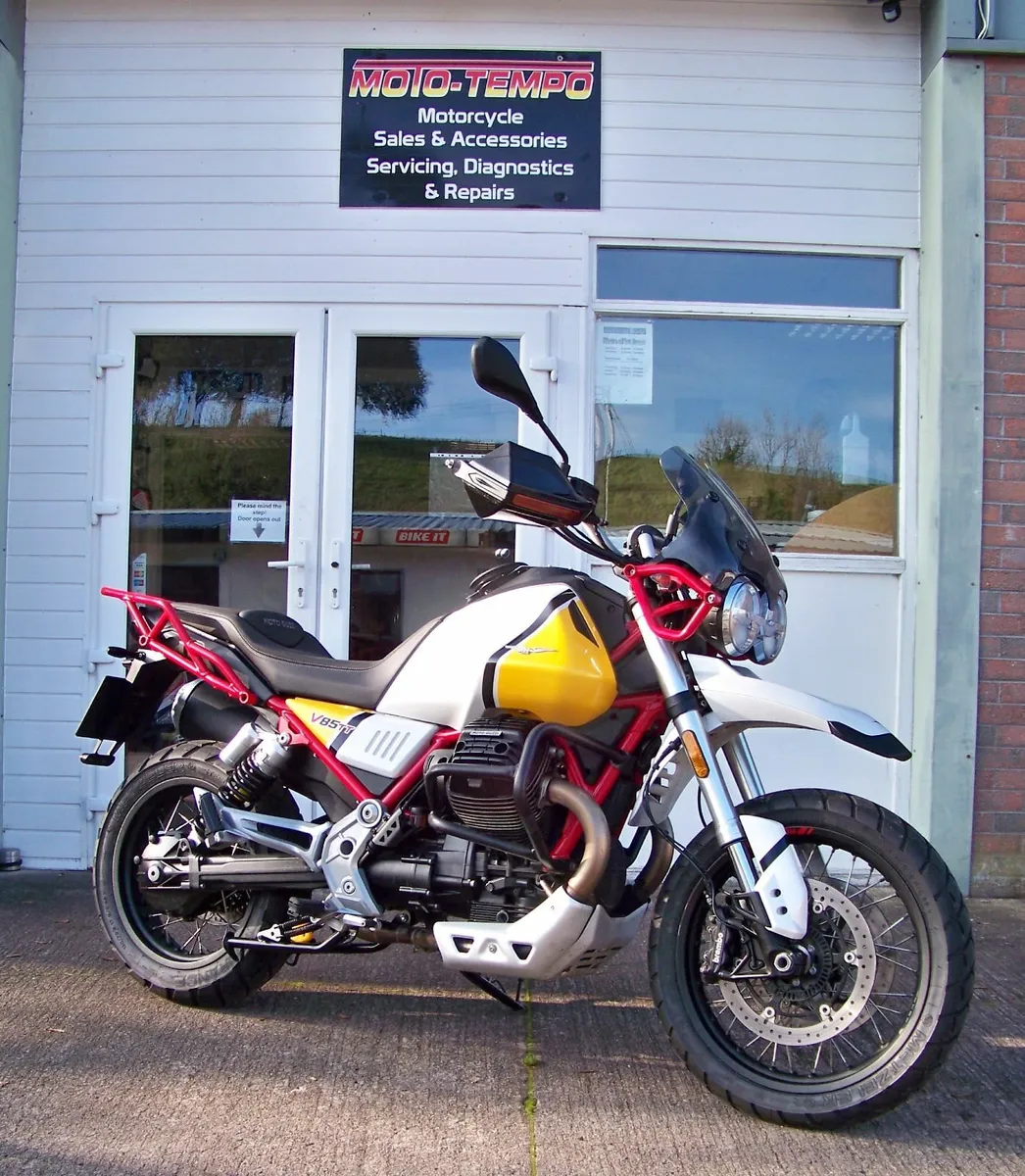 2020 MOTO GUZZI  V85 TT ABS - Image 1