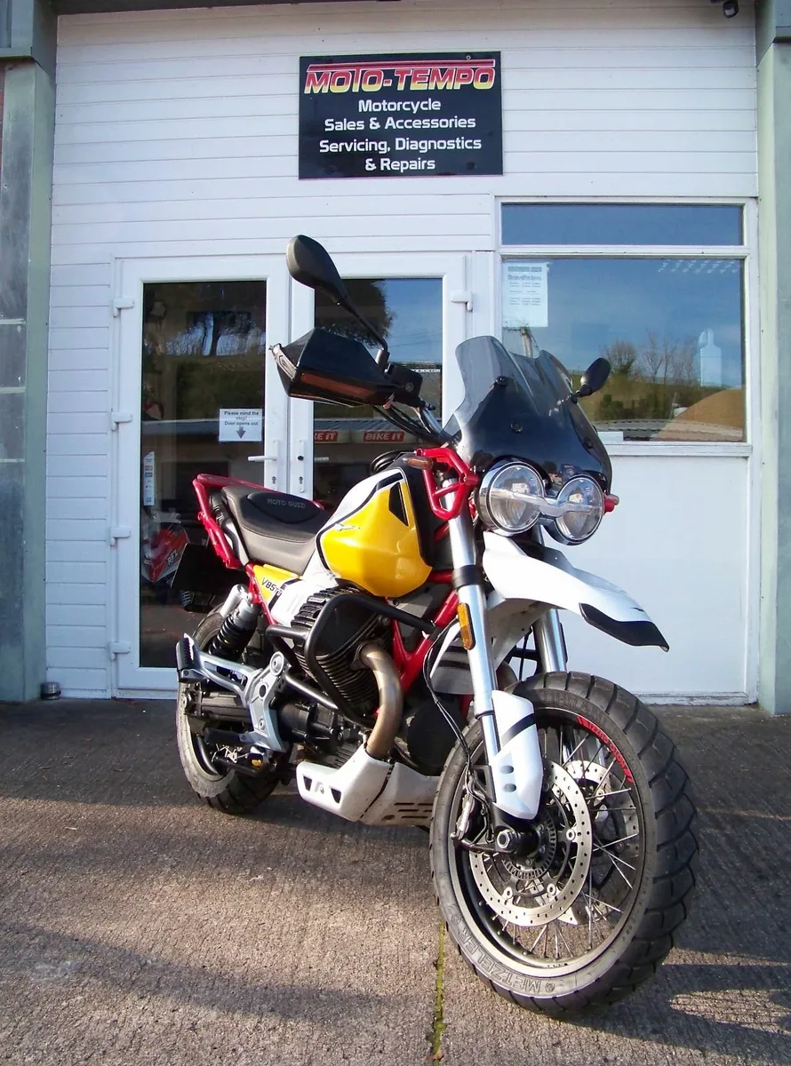 2020 MOTO GUZZI  V85 TT ABS - Image 2